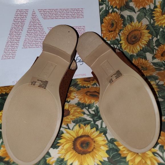 🍂NIB~American Eagle Vista Vue Sandals - Picture 5 of 6